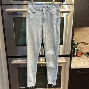 Old Navy Blue‎ Skinny Jeans Tapered Fit